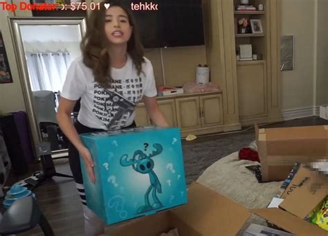 pokemane nude|Pokimane forgets about mirror during unboxing stream, promptly flips。